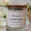 ditsyjaffa-moonflower-hand-poured-candle-close-up.jpg Close up of DitsyJaffa Moonflower hand-poured candle focusing on label