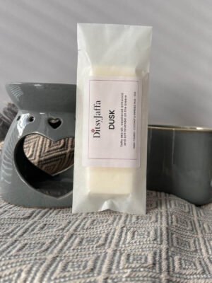 DitsyJaffa Dusk hand-poured wax melt snap bar in glassine bag