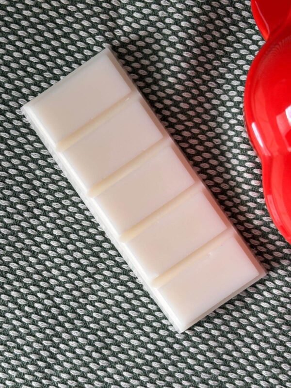 Flat lay top view of a DitsyJaffa Grandad's Greenhouse wax melt snap bar